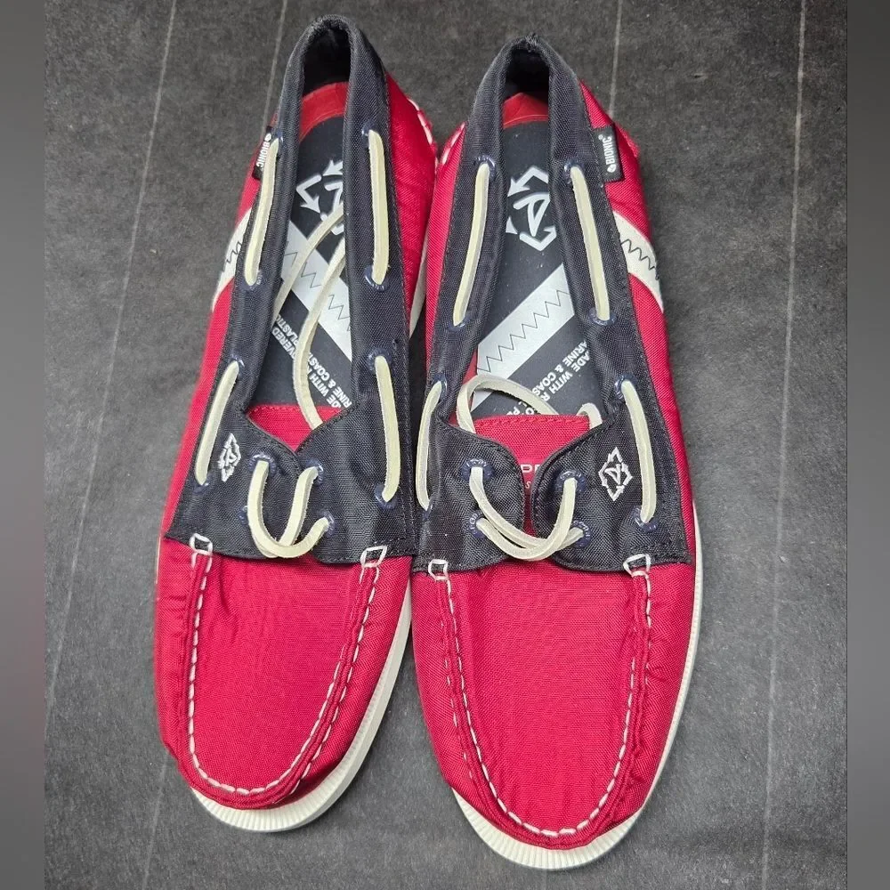 Sperry Top-Sider Vionic Boat Shoes Red Canvas Deck Shoes Women NWOT